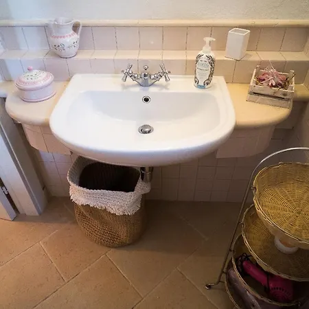 Relais Patriarca アパート オストゥーニ